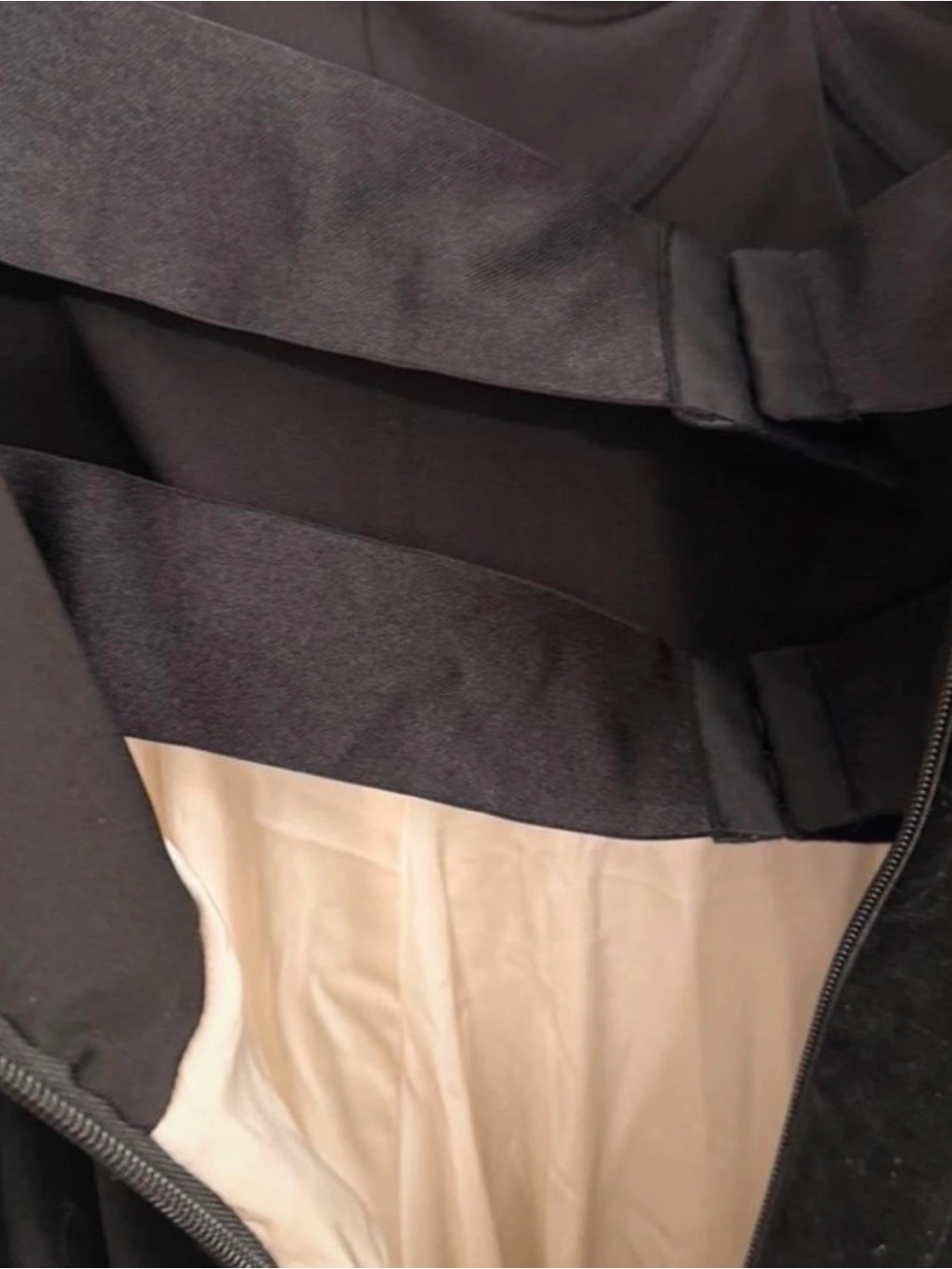 House of CB Black Velvet Dress with Lace Trim - Picture 4 of 8